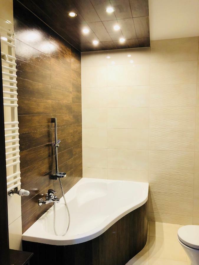 Apartament Park Nad Hancza Suwałki エクステリア 写真